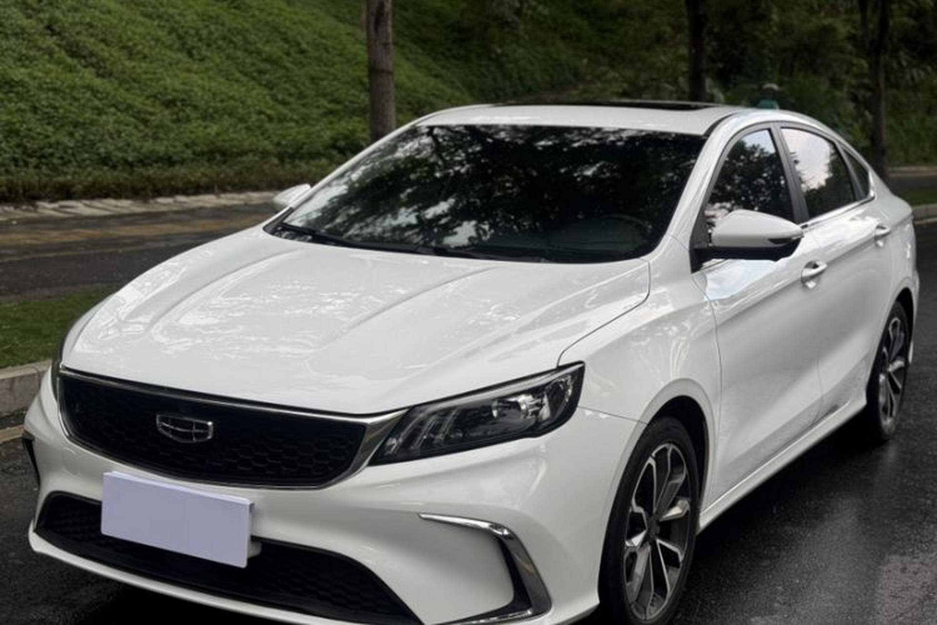 Used Geely Auto Binray 2021 1.4T CVT Asian Games Edition Front Left 45 Deg