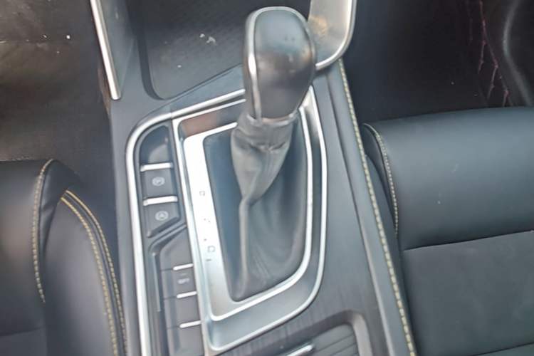 Used Geely Auto Binray 2021 1.4T CVT Asian Games Edition Gear Lever