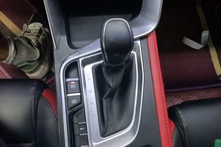 Used Geely Auto Binray 2021 1.4T CVT F-Sport Edition Gear Lever