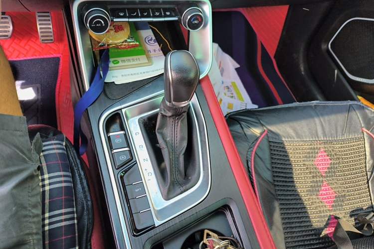 Used Geely Auto Binray 2021 1.4T CVT F-Sport Edition Gear Lever