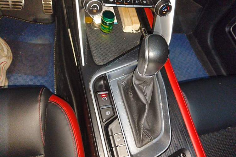 Used Geely Auto Binray 2021 1.4T CVT F-Sport Edition Gear Lever