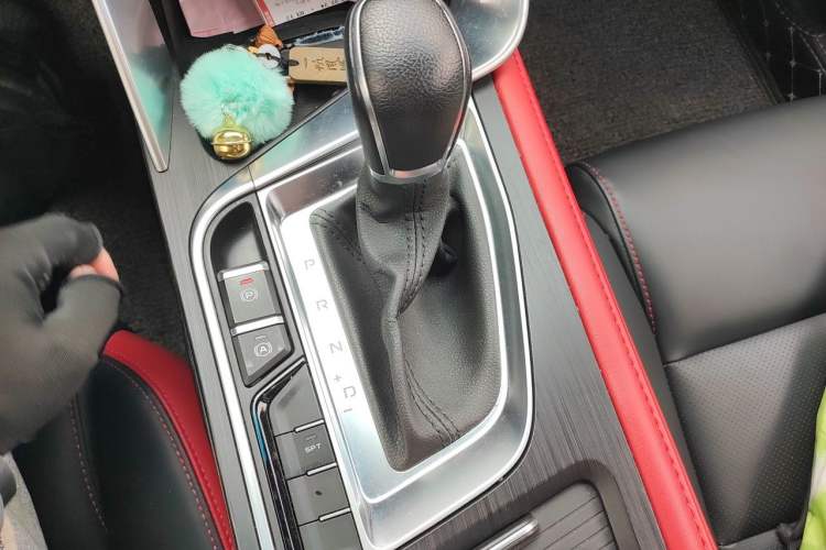 Used Geely Auto Binray 2021 1.4T CVT F-Sport Edition Gear Lever
