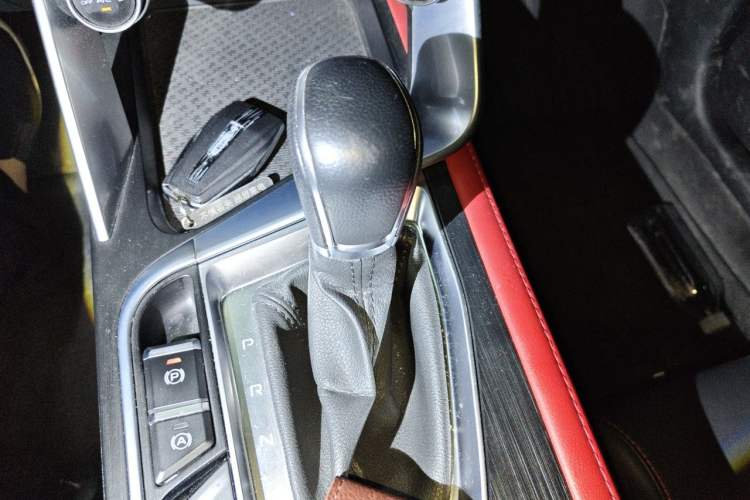 Used Geely Auto Binray 2021 1.4T CVT F-Sport Edition Gear Lever