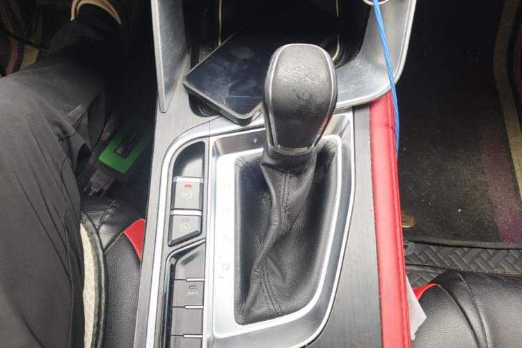 Used Geely Auto Binray 2021 1.4T CVT F-Sport Edition Gear Lever