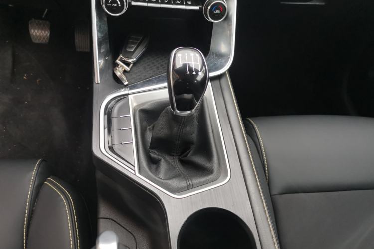 Used Geely Auto Binray 2021 1.4T Manual Luxury Edition Gear Lever
