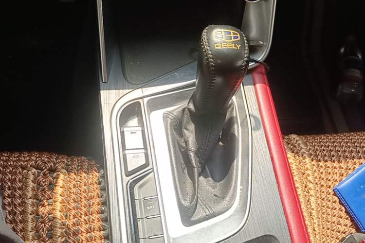 Used Geely Auto Binray 2021 1.4T CVT F-Sport Edition Gear Lever