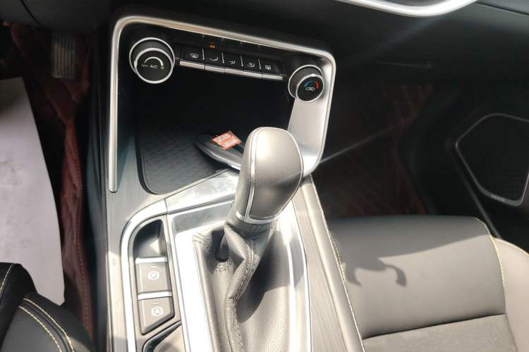 Used Geely Auto Binray 2021 1.4T CVT Asian Games Edition Gear Lever