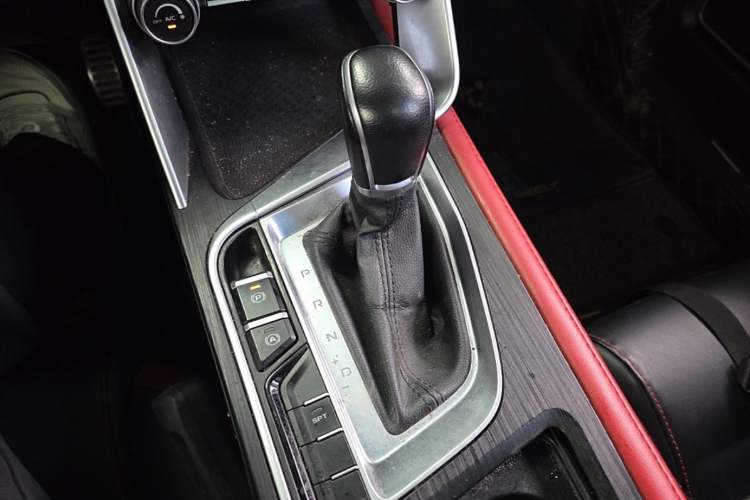 Used Geely Auto Binray 2021 1.4T CVT F-Sport Edition Gear Lever