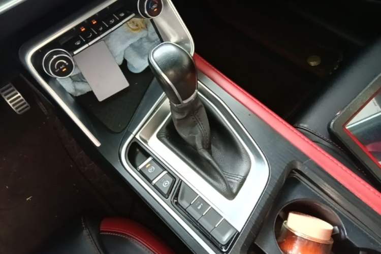Used Geely Auto Binray 2021 1.4T CVT F-Sport Edition Gear Lever