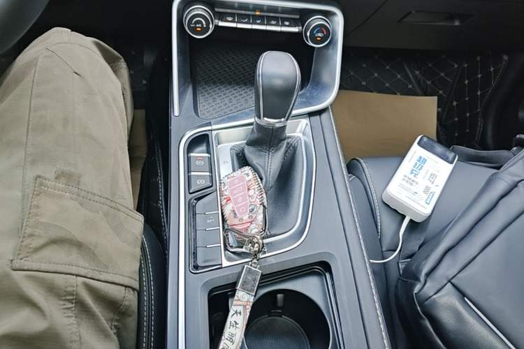 Used Geely Auto Binray 2021 1.4T CVT Asian Games Edition Gear Lever
