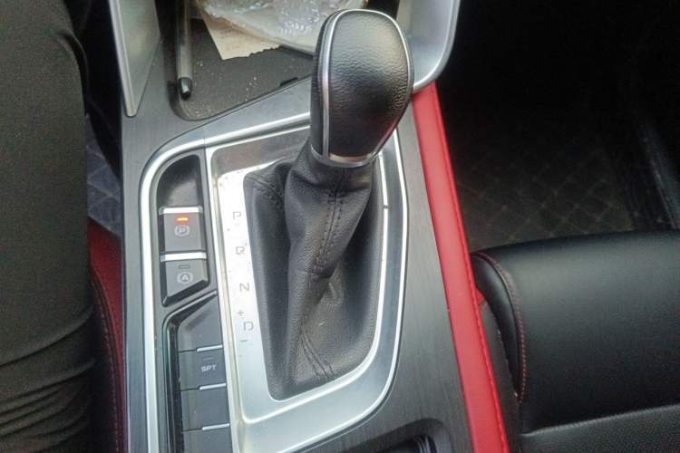Used Geely Auto Binray 2021 1.4T CVT F-Sport Edition Gear Lever