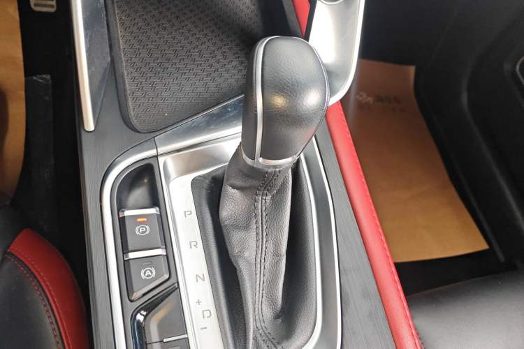 Used Geely Auto Binray 2021 1.4T CVT F-Sport Edition Gear Lever
