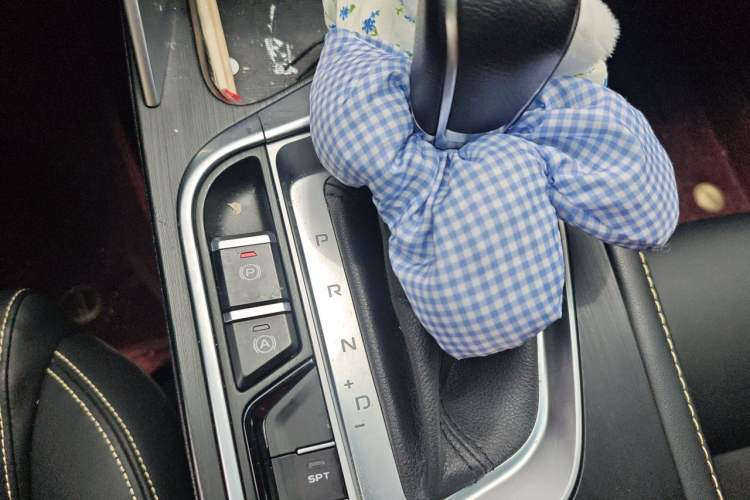 Used Geely Auto Binray 2021 1.4T CVT Asian Games Edition Gear Lever
