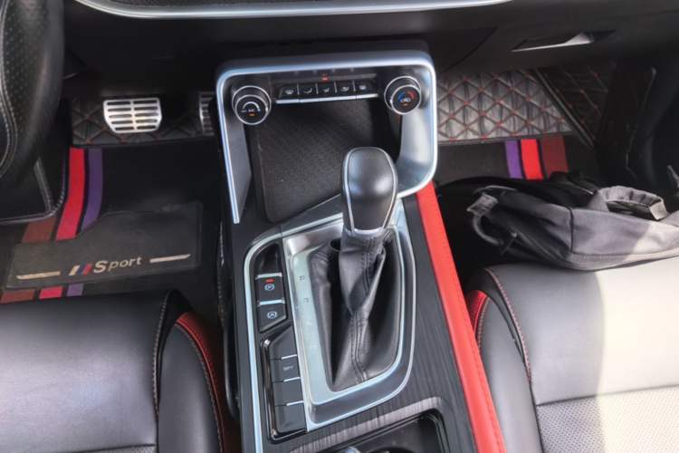 Used Geely Auto Binray 2021 1.4T CVT F-Sport Edition Gear Lever