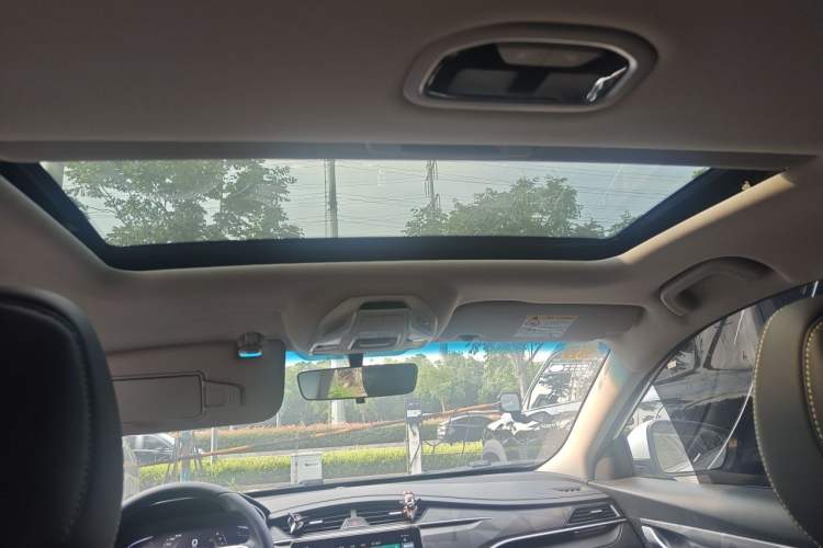 Used Geely Auto Binray 2021 1.4T CVT Asian Games Edition Headliner