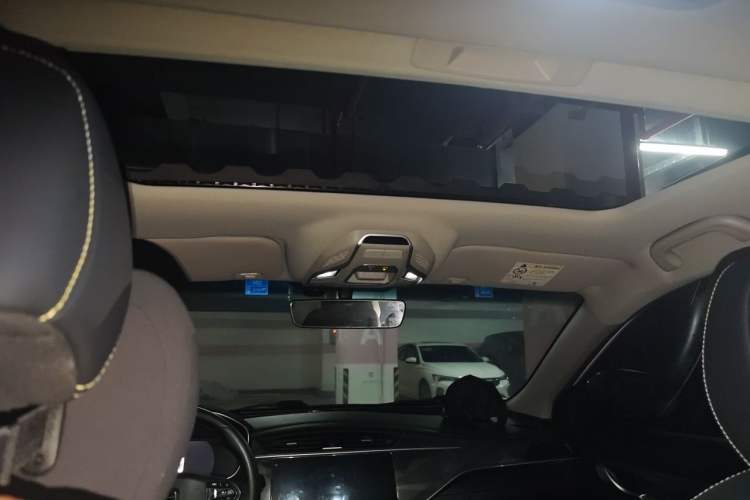 Used Geely Auto Binray 2021 1.4T CVT Asian Games Edition Headliner