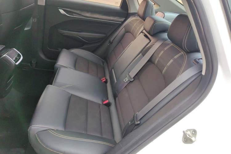 Used Geely Auto Binray 2021 1.4T CVT Asian Games Edition Interior 1