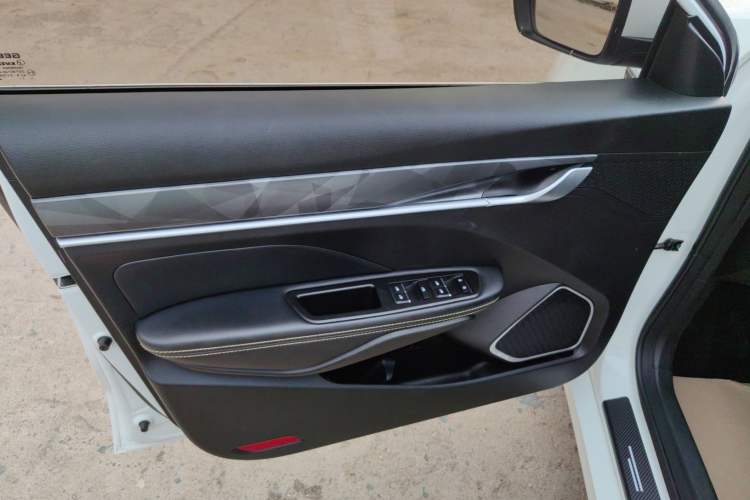Used Geely Auto Binray 2021 1.4T CVT Asian Games Edition Interior 3