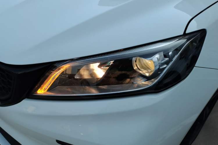 Used Geely Auto Binray 2021 1.4T CVT Asian Games Edition Left Front Headlight