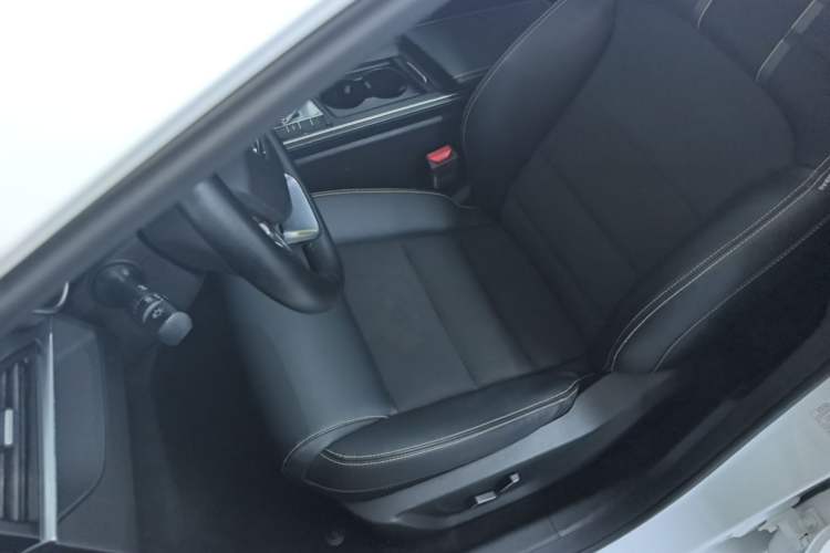 Used Geely Auto Binray 2021 1.4T CVT Asian Games Edition Left Front Seat