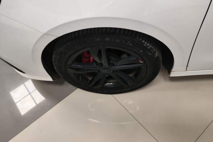 Used Geely Auto Binray 2021 1.4T CVT F-Sport Edition Left Front Wheel Hub