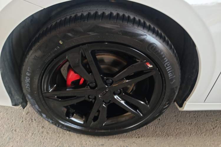 Used Geely Auto Binray 2021 1.4T CVT F-Sport Edition Left Front Wheel Hub