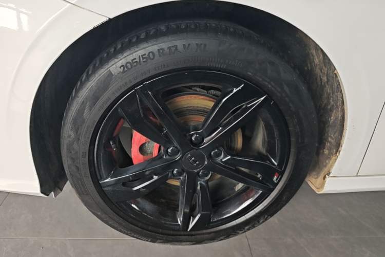 Used Geely Auto Binray 2021 1.4T CVT F-Sport Edition Left Front Wheel Hub