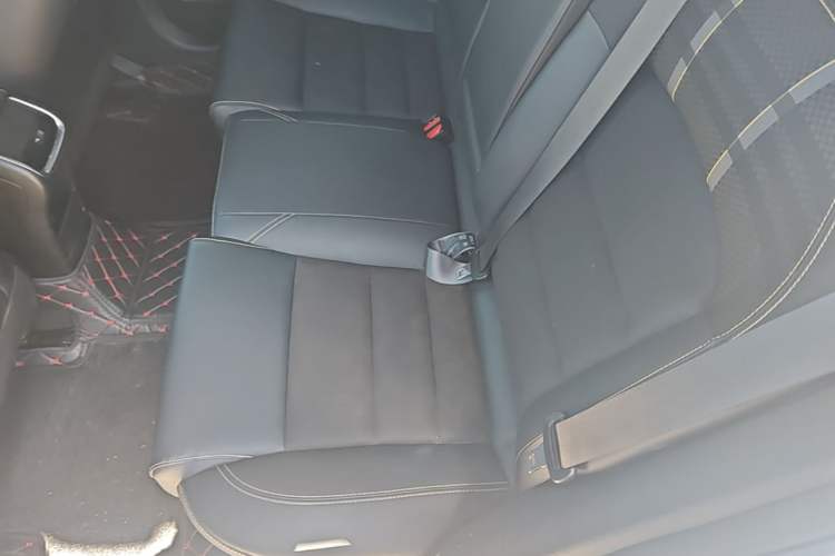 Used Geely Auto Binray 2021 1.4T CVT Asian Games Edition Left Rear Seat