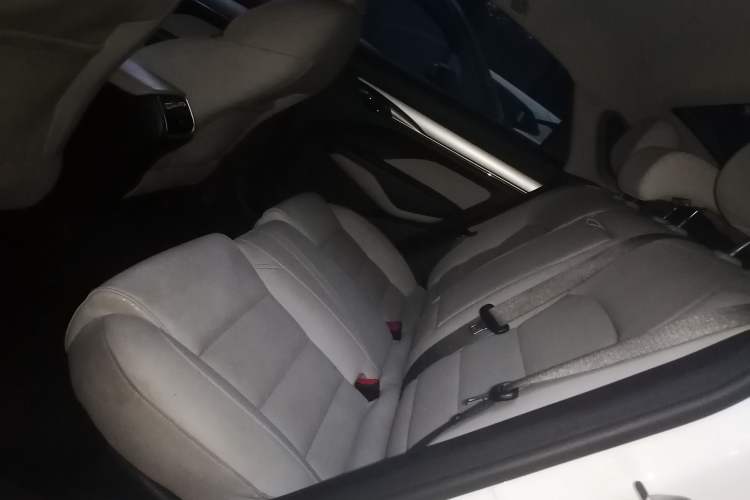 Used Geely Auto Binray 2021 1.4T Manual Luxury Edition Left Rear Seat