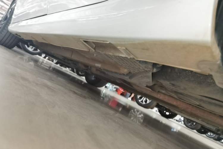 Used Geely Auto Binray 2021 1.4T CVT F-Sport Edition Left Side Sill