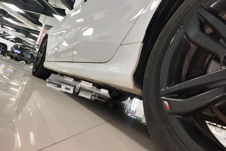 Used Geely Auto Binray 2021 1.4T CVT F-Sport Edition Left Side Sill