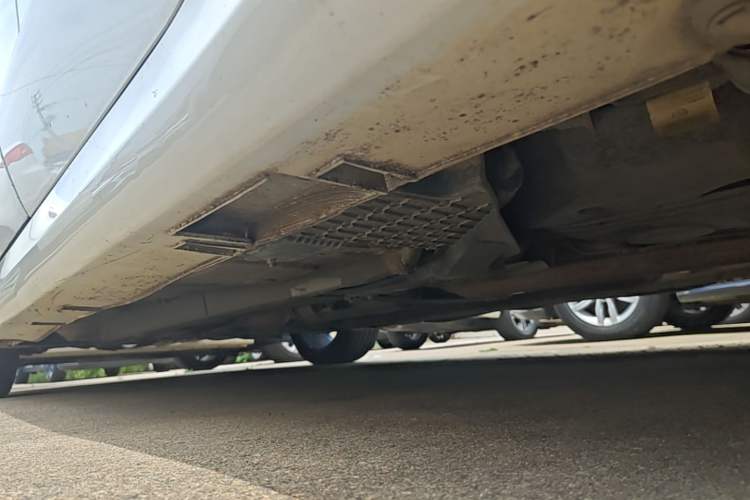 Used Geely Auto Binray 2021 1.4T CVT Asian Games Edition Left Side Sill