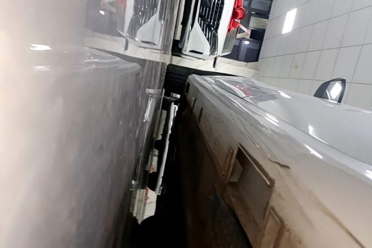 Used Geely Auto Binray 2021 1.4T CVT F-Sport Edition Left Side Sill