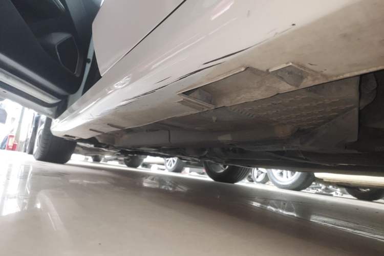 Used Geely Auto Binray 2021 1.4T CVT Asian Games Edition Left Side Sill