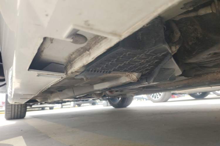 Used Geely Auto Binray 2021 1.4T CVT Asian Games Edition Left Side Sill