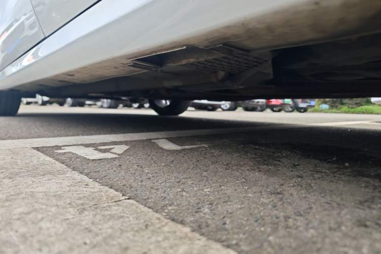 Used Geely Auto Binray 2021 1.4T CVT F-Sport Edition Left Side Sill