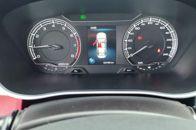 Used Geely Auto Binray 2021 1.4T CVT F-Sport Edition Odometer Close Up
