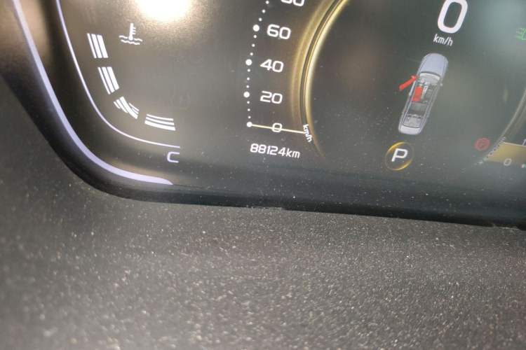 Used Geely Auto Binray 2021 1.4T CVT Asian Games Edition Odometer Close Up
