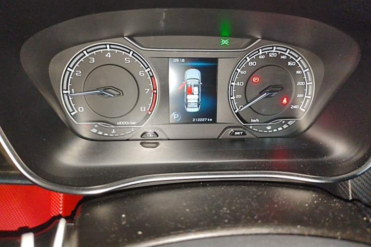 Used Geely Auto Binray 2021 1.4T CVT F-Sport Edition Odometer Close Up