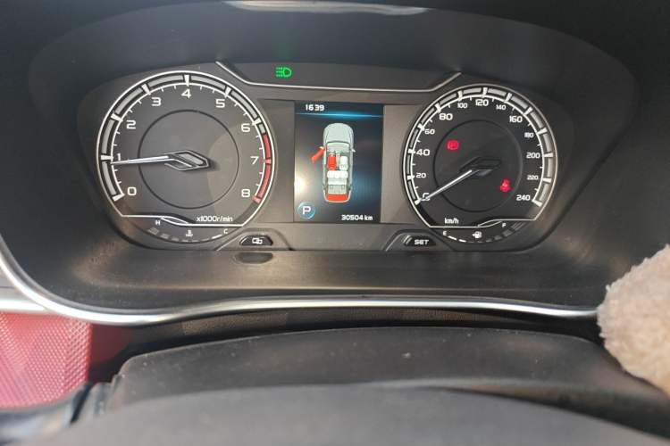 Used Geely Auto Binray 2021 1.4T CVT F-Sport Edition Odometer Close Up