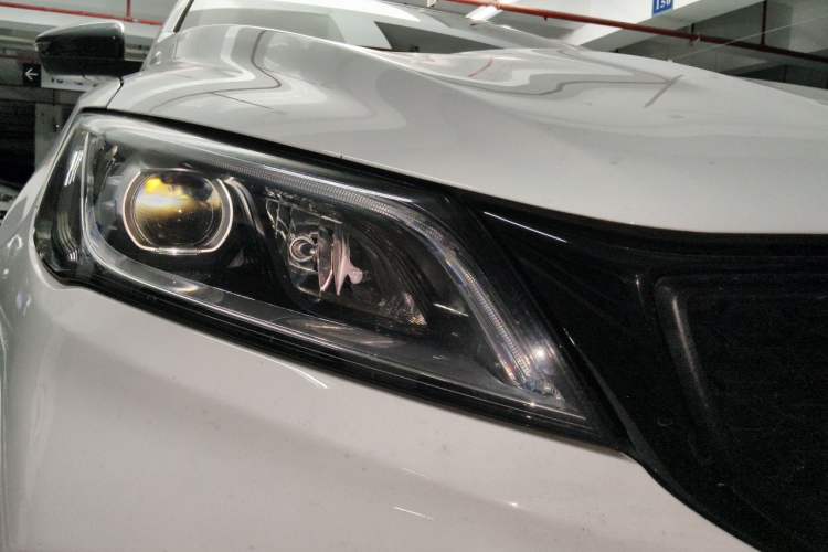 Used Geely Auto Binray 2021 1.4T CVT F-Sport Edition Right Front Headlight