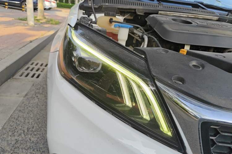 Used Geely Auto Binray 2021 1.4T CVT Asian Games Edition Right Front Headlight