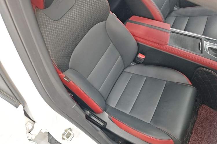 Used Geely Auto Binray 2021 1.4T CVT F-Sport Edition Right Front Seat