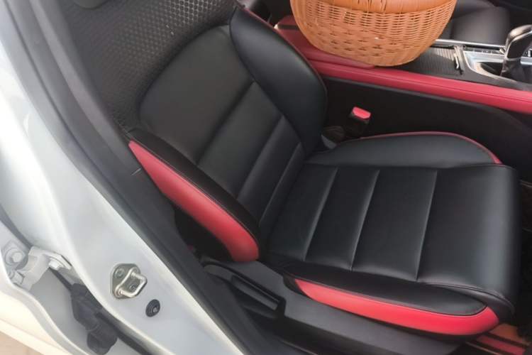 Used Geely Auto Binray 2021 1.4T CVT F-Sport Edition Right Front Seat