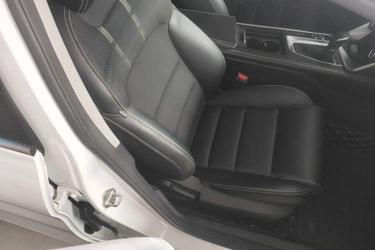 Used Geely Auto Binray 2021 1.4T CVT Asian Games Edition Right Front Seat