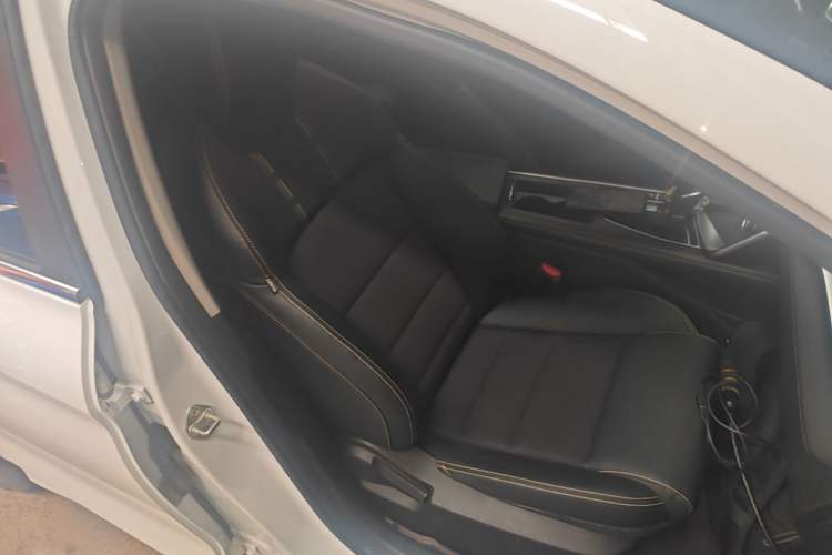 Used Geely Auto Binray 2021 1.4T CVT Asian Games Edition Right Front Seat
