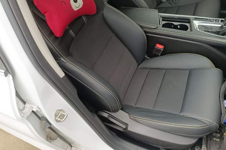Used Geely Auto Binray 2021 1.4T CVT Asian Games Edition Right Front Seat