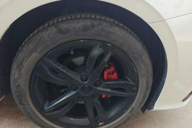 Used Geely Auto Binray 2021 1.4T CVT F-Sport Edition Right Front Wheel Hub