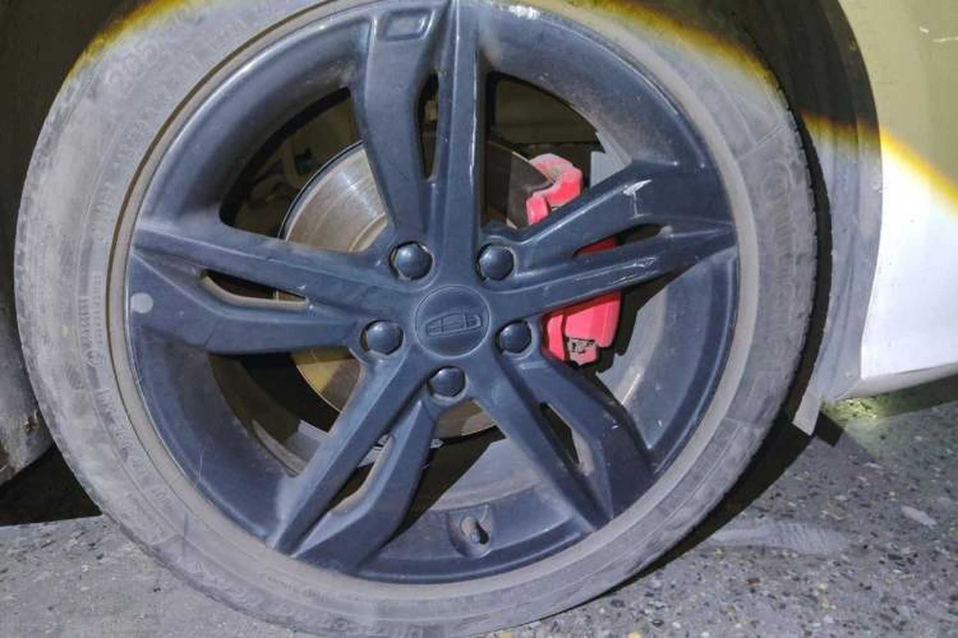 Used Geely Auto Binray 2021 1.4T CVT Asian Games Edition Right Front Wheel Hub