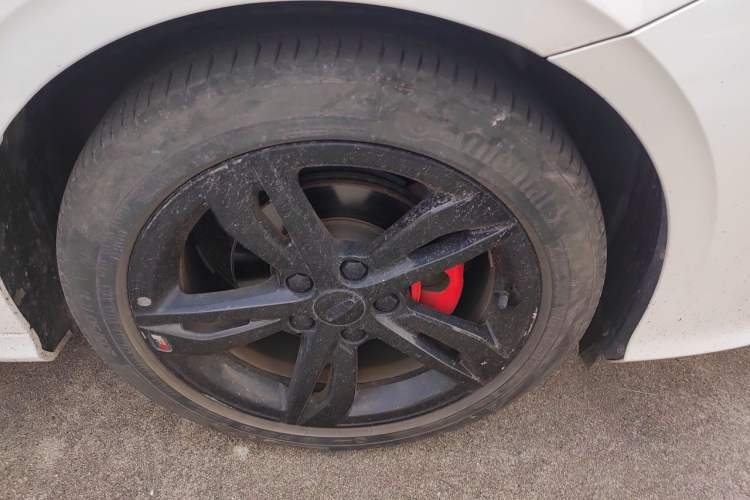 Used Geely Auto Binray 2021 1.4T CVT F-Sport Edition Right Front Wheel Hub